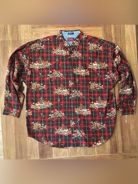Hathaway Red Plaid sport dog Long-Sleeve Button-Up Shirt. XL.